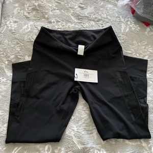 Zyia mirage leggings
